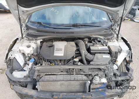 2017 Hyundai Veloster Turbo z USA, uszkodzony, nr VIN KMHTC6AE5HU313627